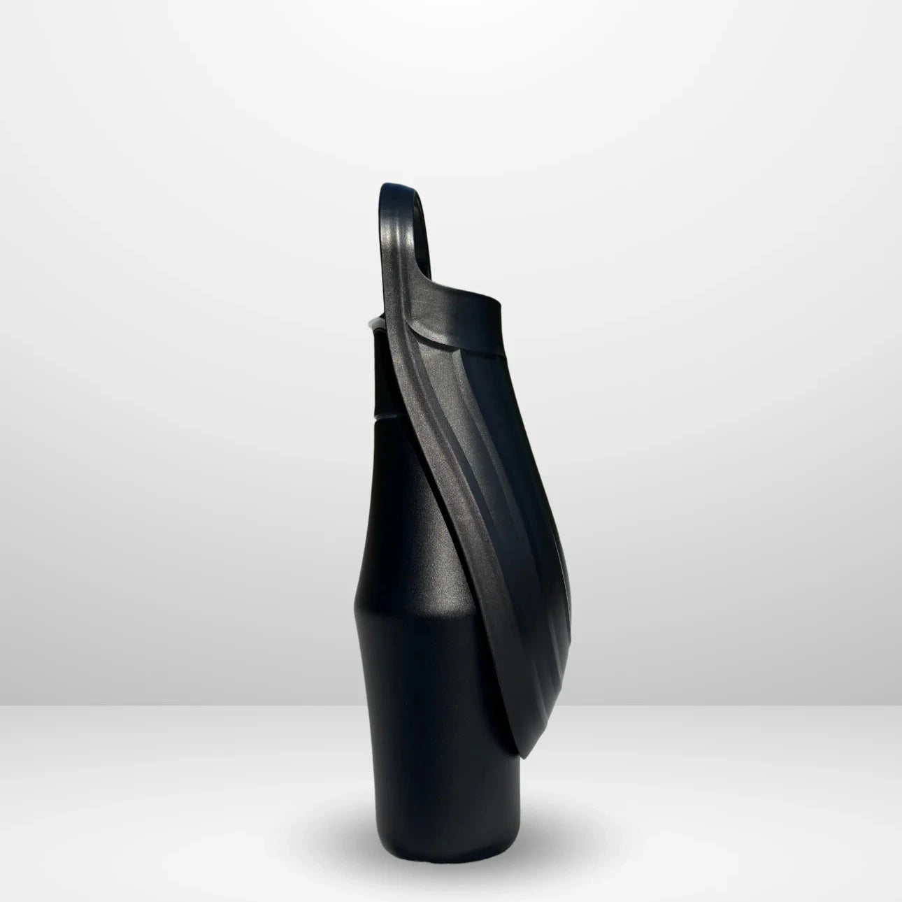 Insulated Dog Water Bottle | Stainless Steel | Portable & Foldable | Leak-Proof | 27oz/750ml