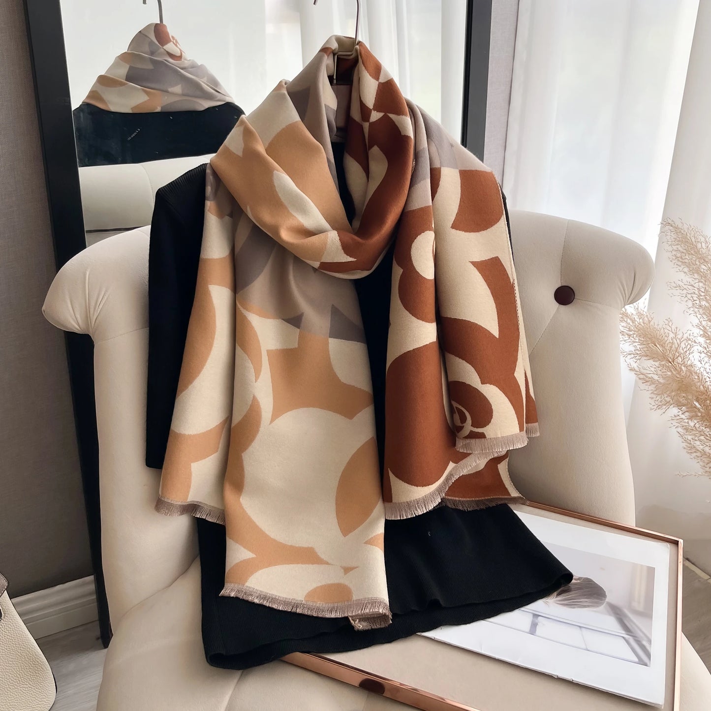 Camelia Pashmina Scarf Brown