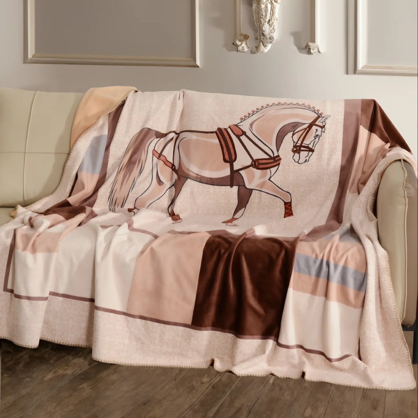 Abramo Velvet Blanket