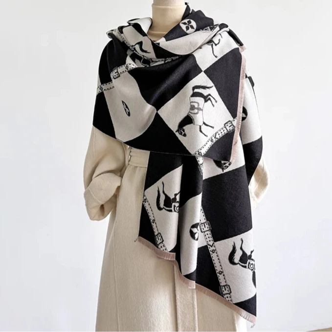 Zubiena Pashmina Scarf Black