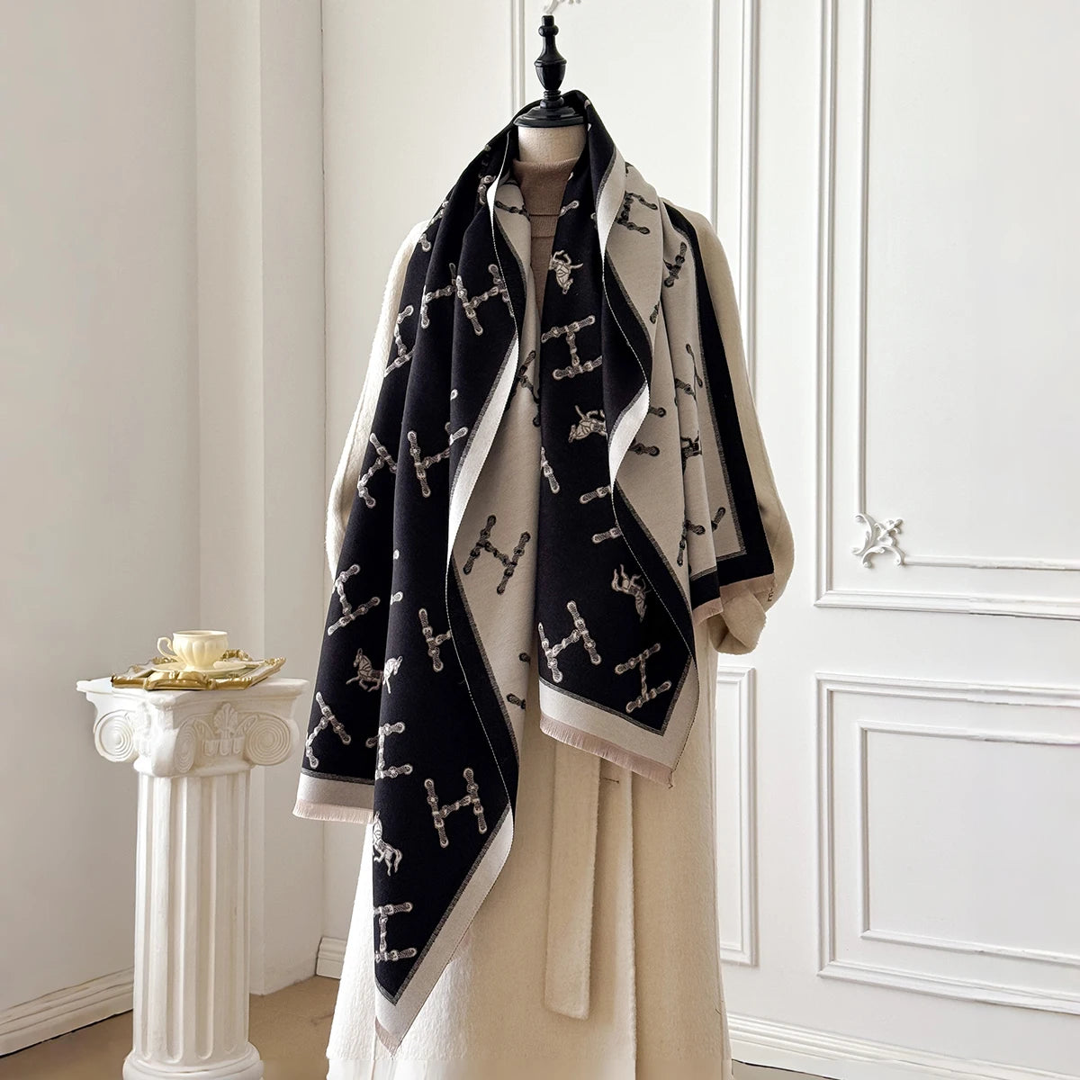 Vivienne Pashmina Scarf Black