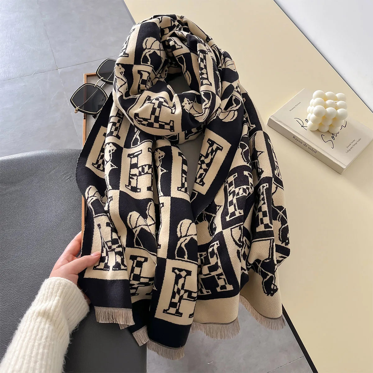 Blancha Pashmina Scarf Black