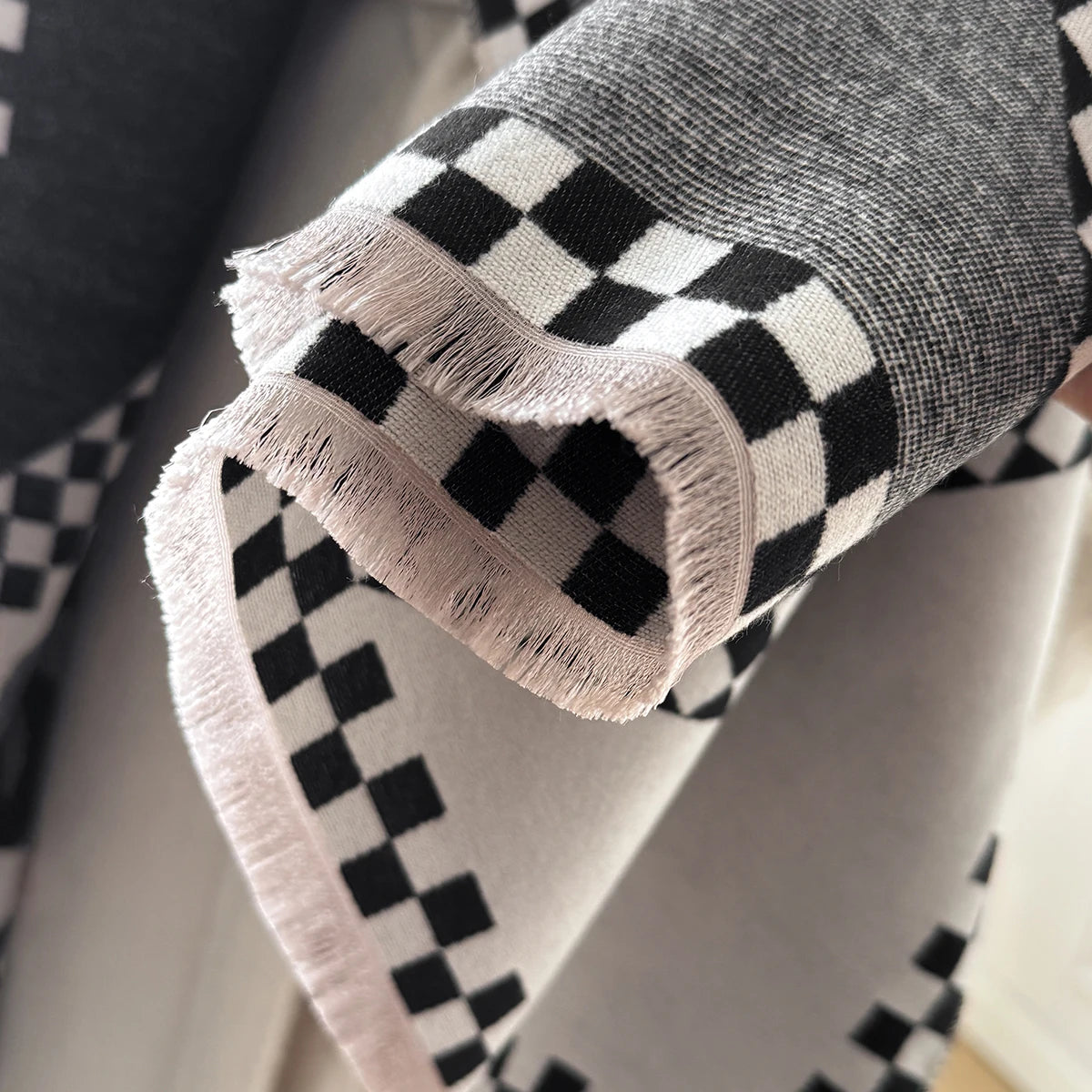 Piona Pashmina Scarf Black