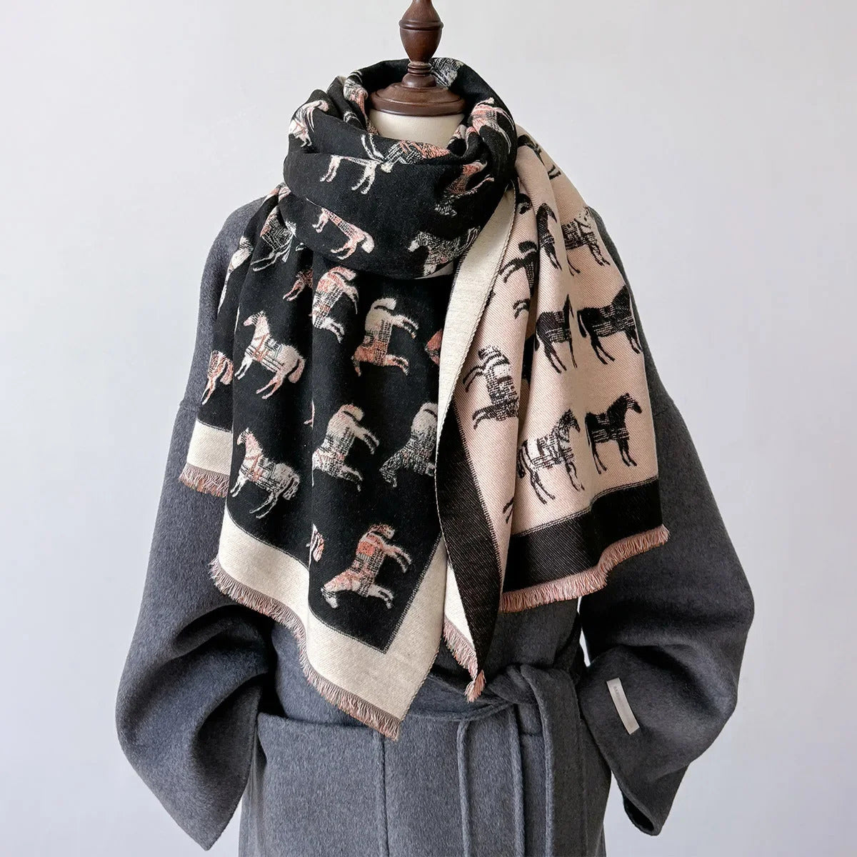 Ludovica Pashmina Scarf Black