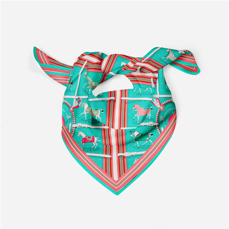 Beronia Green Silk Scarf / 53cm