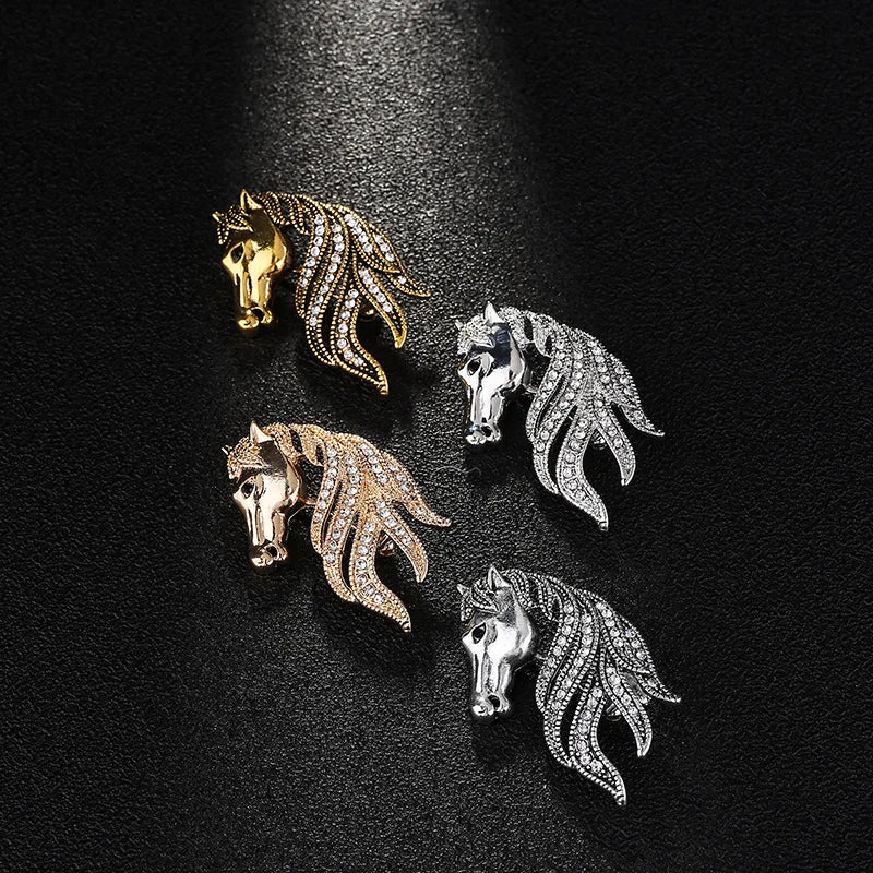 Vintage Crystal Horse Head Brooch (Gold)