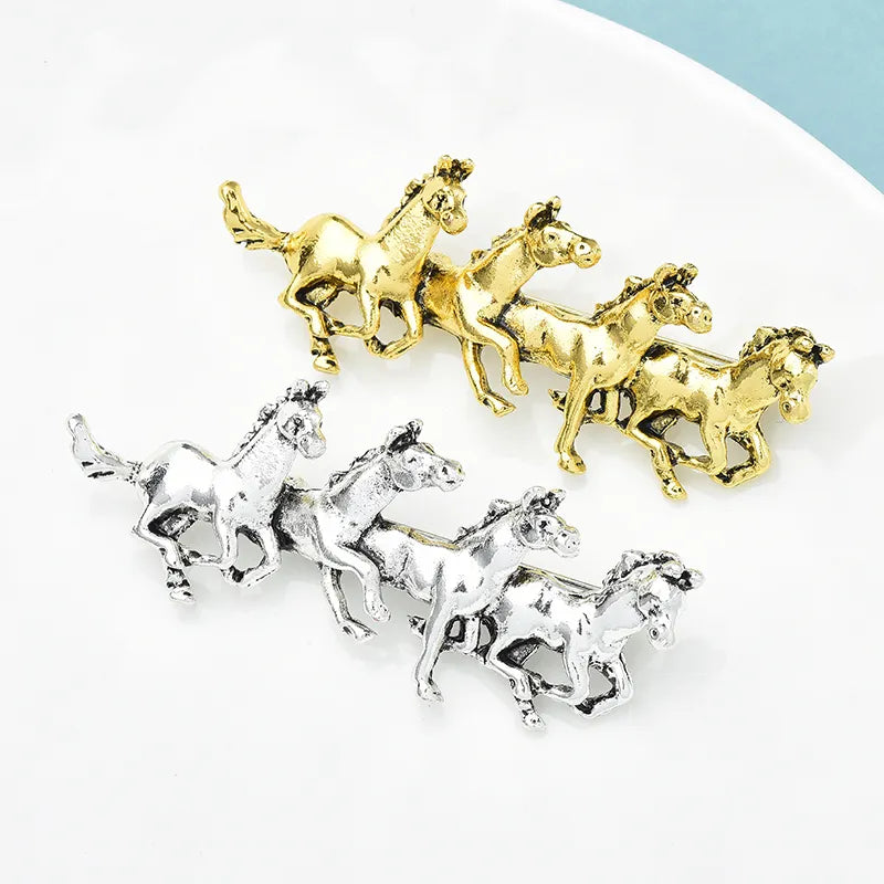 Running Horses Brooch (Silver)
