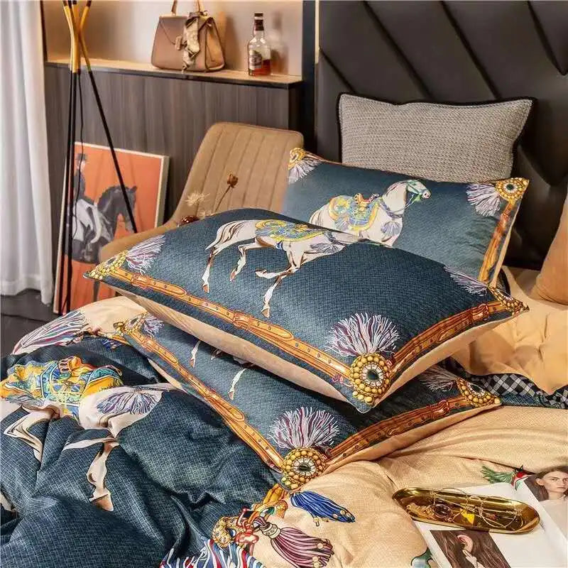 4-Piece Sateen Bedding Set (Edouard)