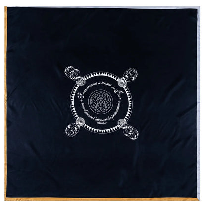 Curled Black Silk Scarf / 90cm
