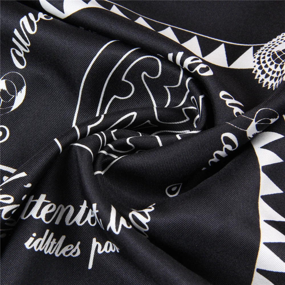 Curled Black Silk Scarf / 90cm