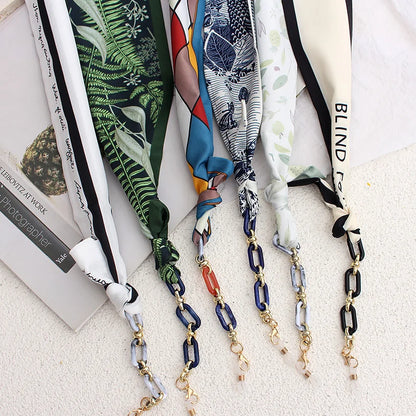 Silk Glasses Chain