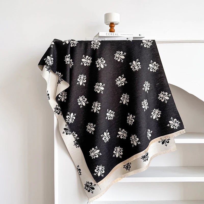 Isanna Pashmina Scarf Black