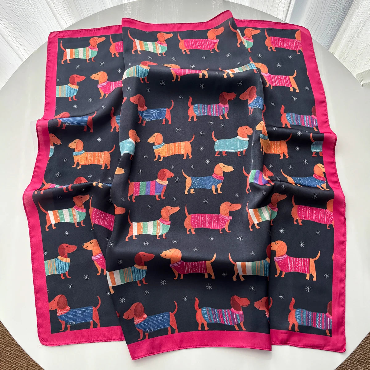 Dachshund Black Scarf / 65cm