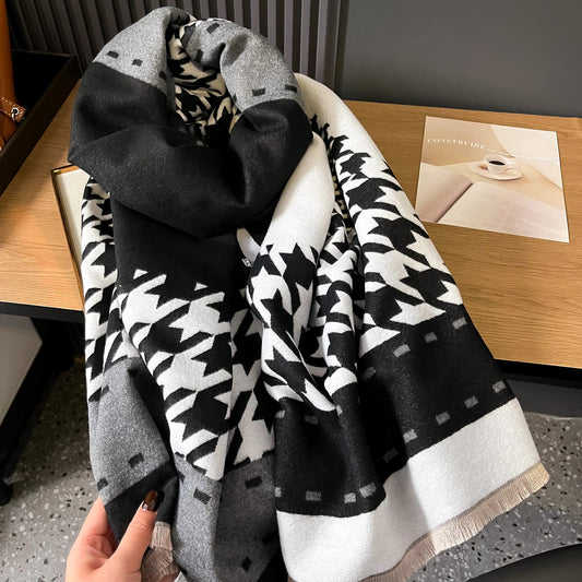 Cita Pashmina Scarf Black