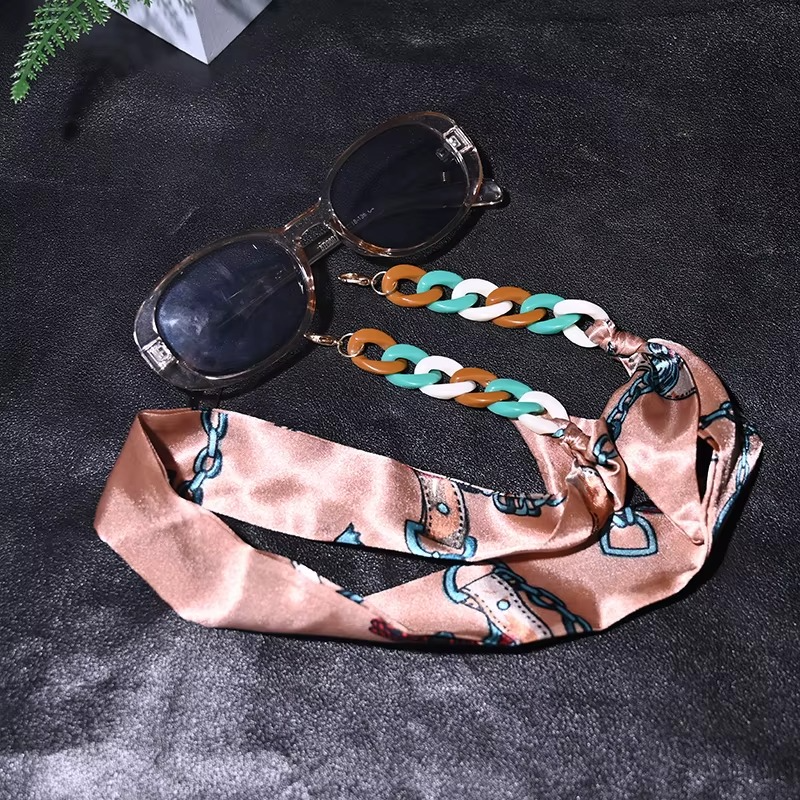 Silky Scarf Glasses Chain