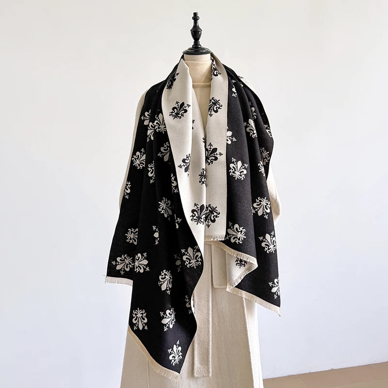 Isanna Pashmina Scarf Black