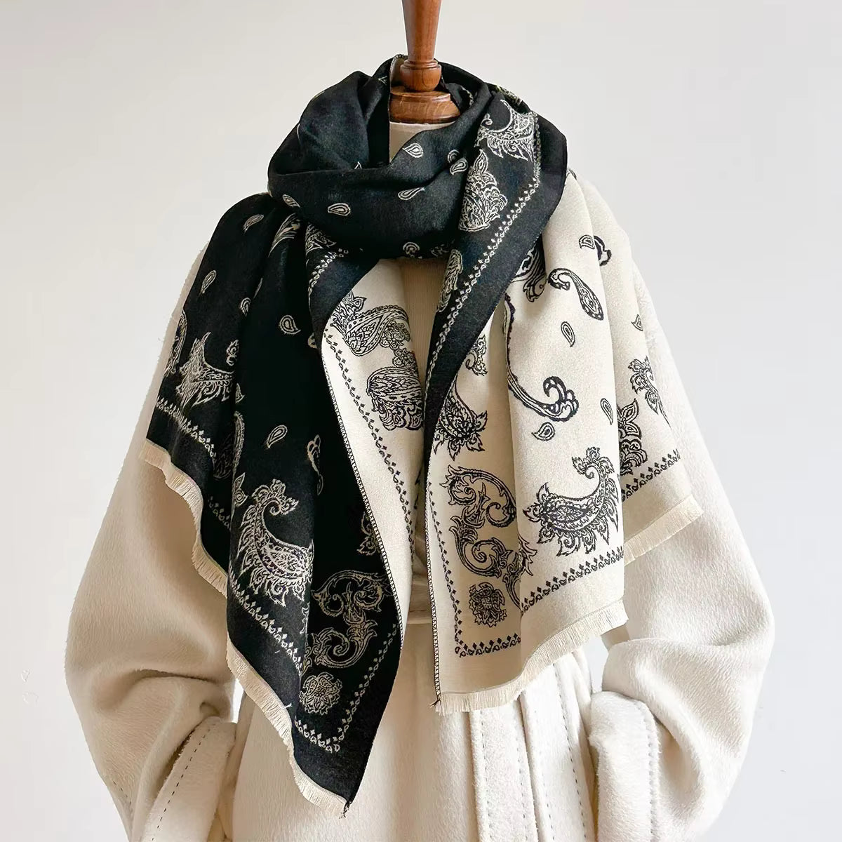 Cerise Pashmina Scarf Black