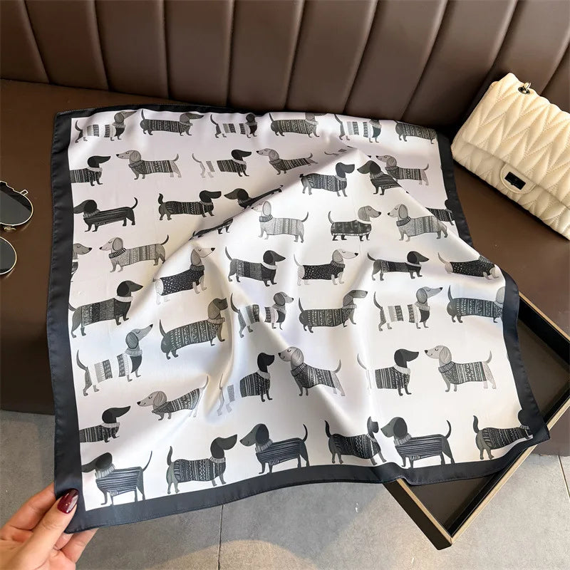 Dachshund White Scarf / 65cm