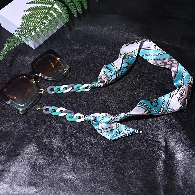 Silky Scarf Glasses Chain