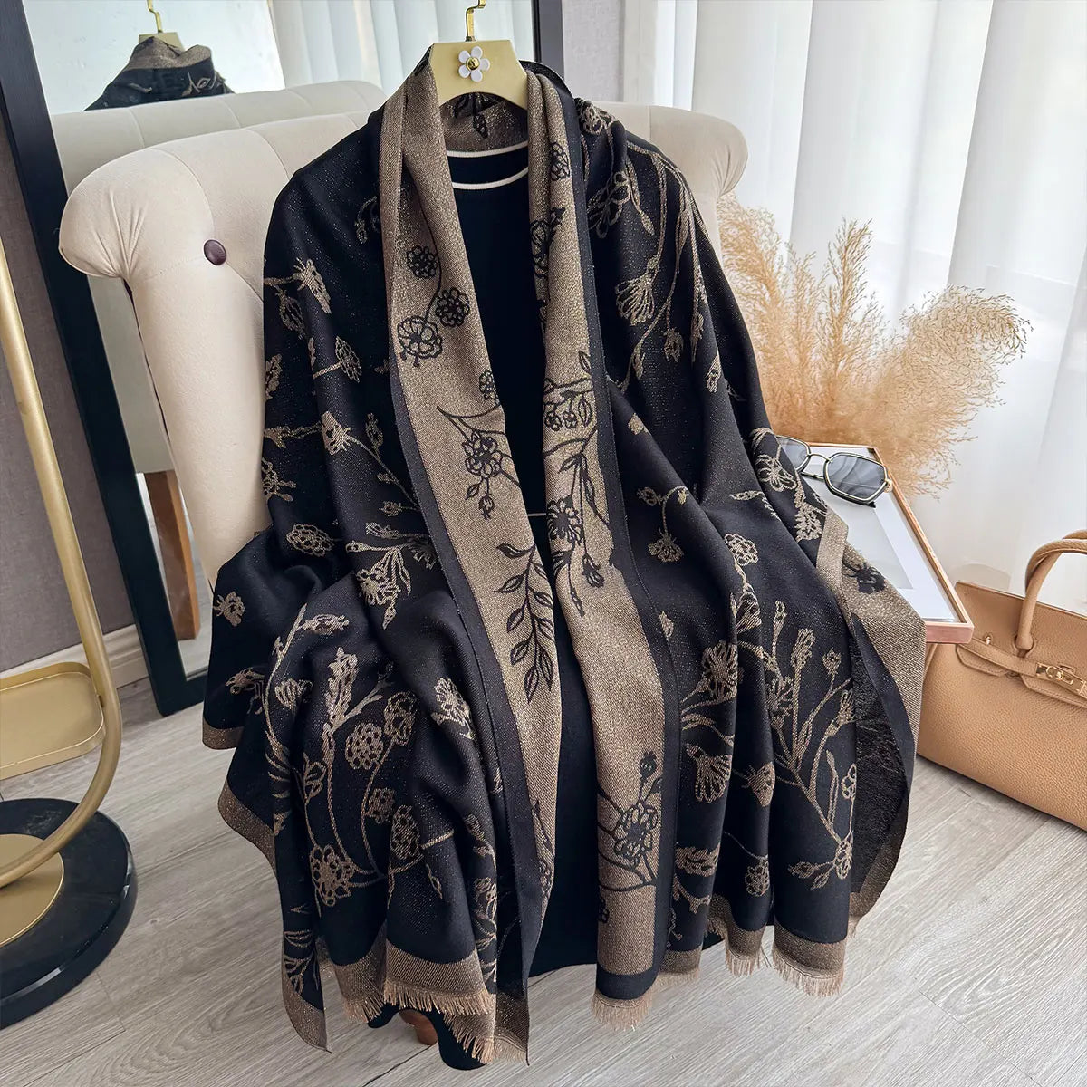 Greca Pashmina Scarf Black