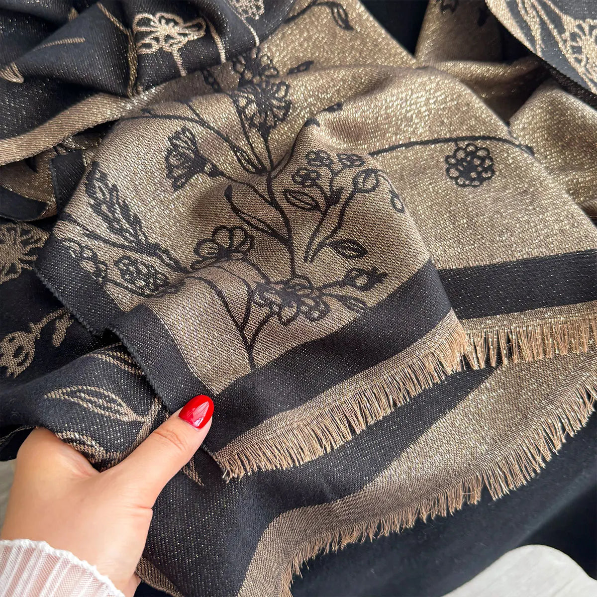 Greca Pashmina Scarf Black