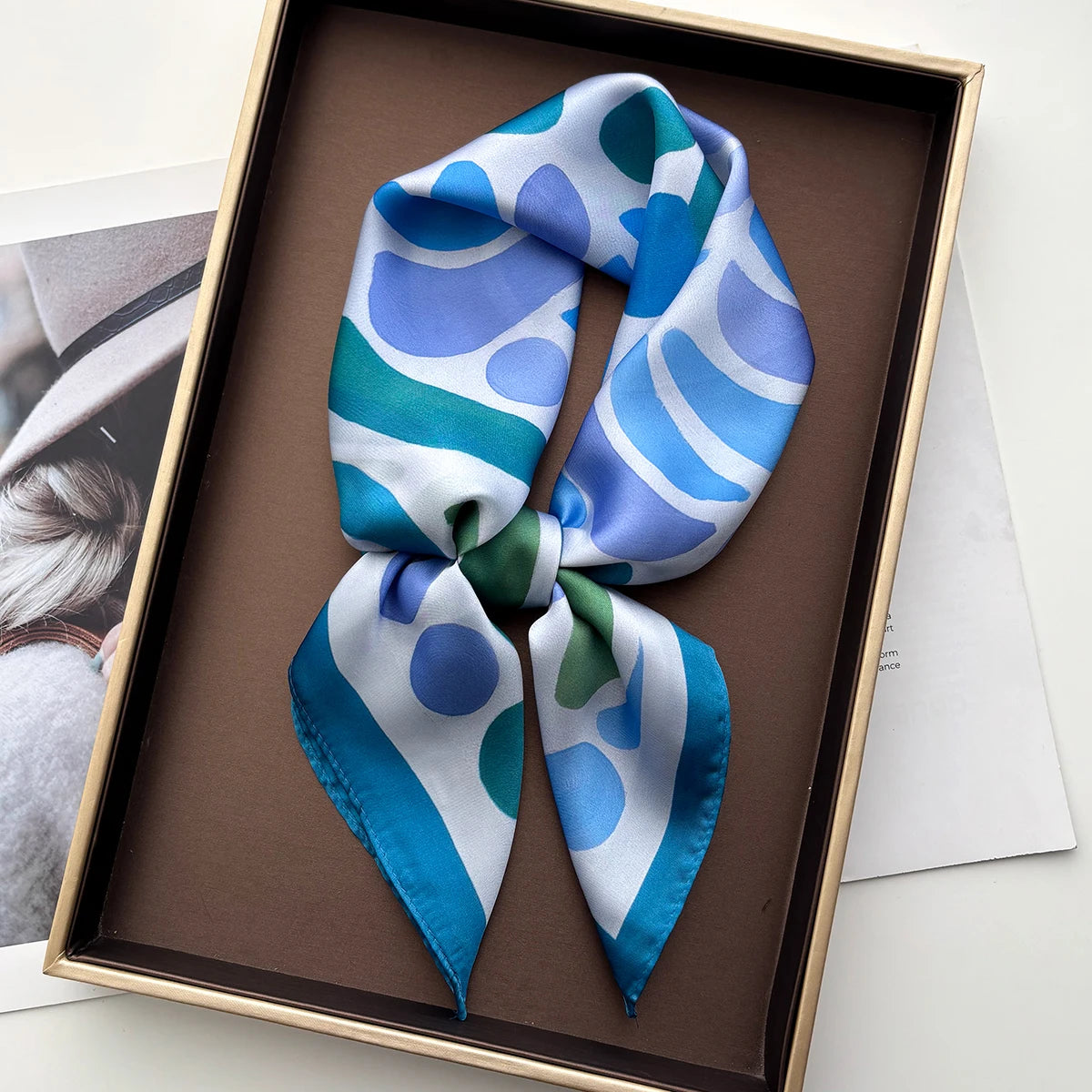 Floral Blue Scarf / 65cm