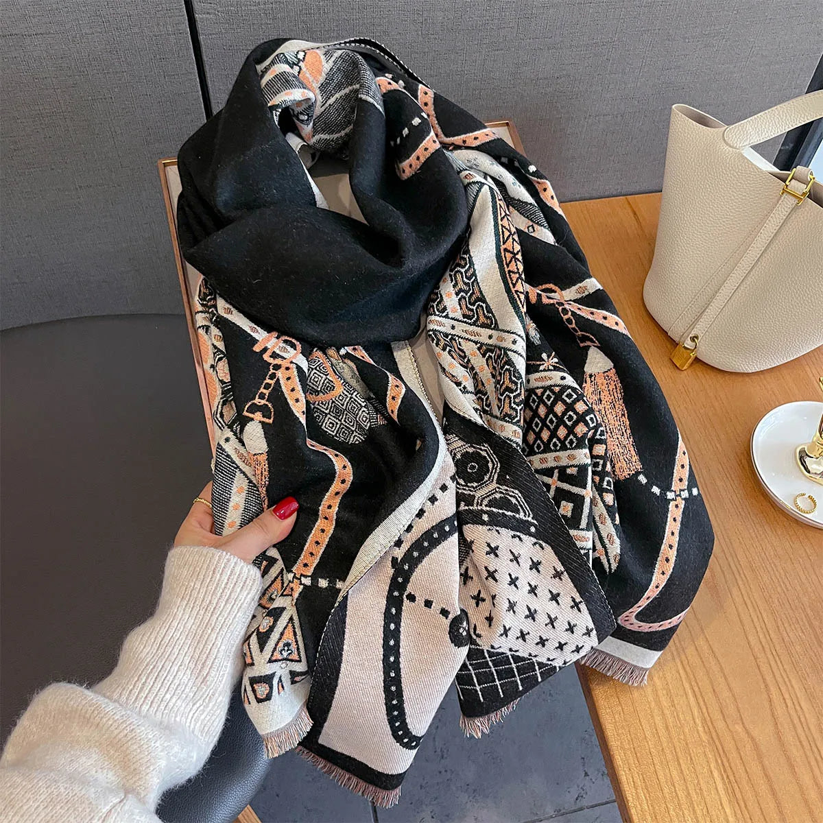 Edwige Pashmina Scarf Black