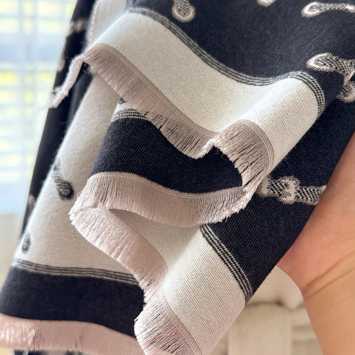 Vivienne Pashmina Scarf Black