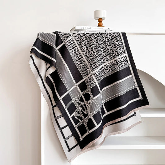Seniga Pashmina Scarf Black