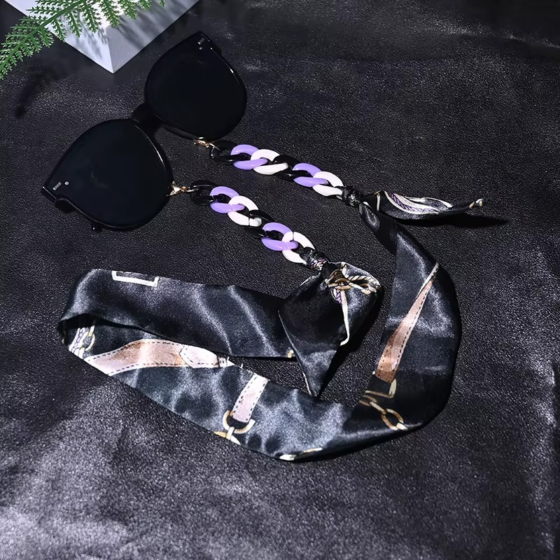 Silky Scarf Glasses Chain