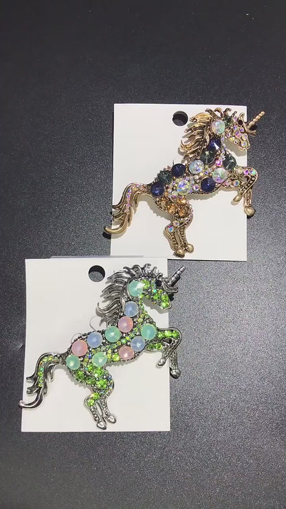 Crystal Unicorn Brooch (Silver)