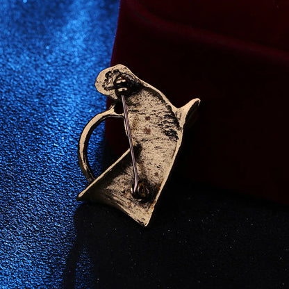Vintage Horse Head Brooch (Gold)