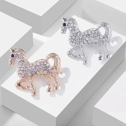 Crystal Horse Brooch (Gold)